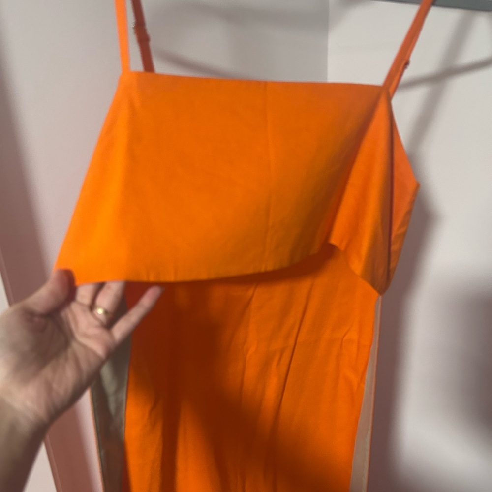 Orange Crop Top - Picture 3 of 4